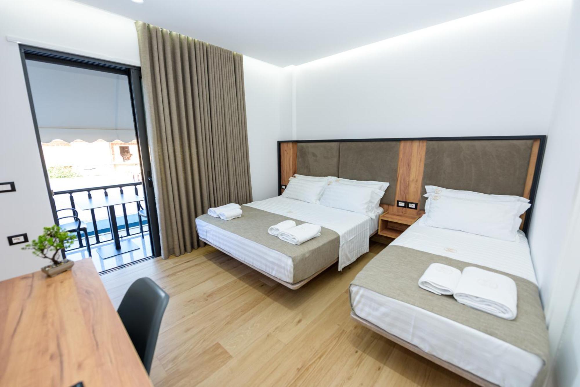 Vlorë Kevin'S Aparthotel מראה חיצוני תמונה
