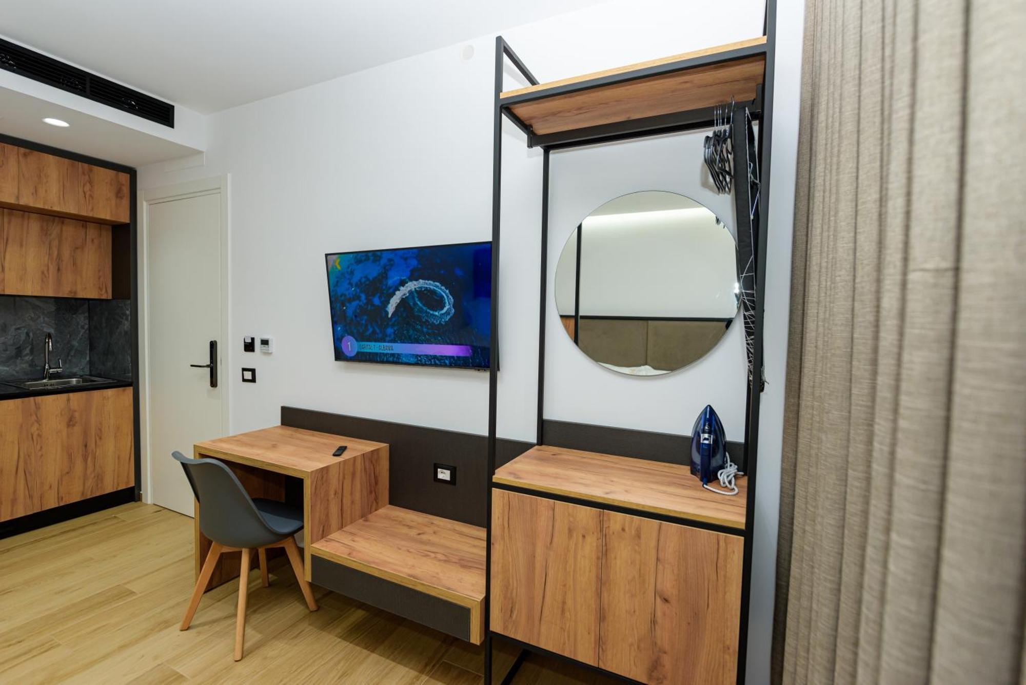 Vlorë Kevin'S Aparthotel מראה חיצוני תמונה