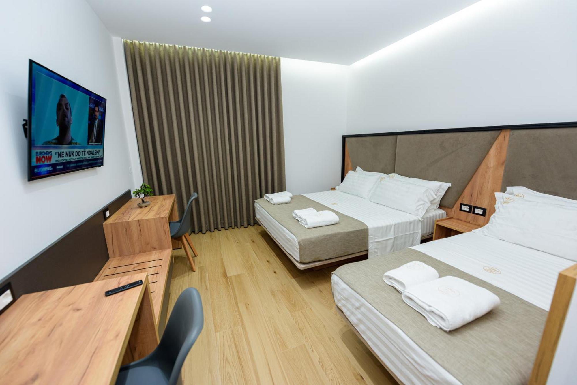 Vlorë Kevin'S Aparthotel מראה חיצוני תמונה